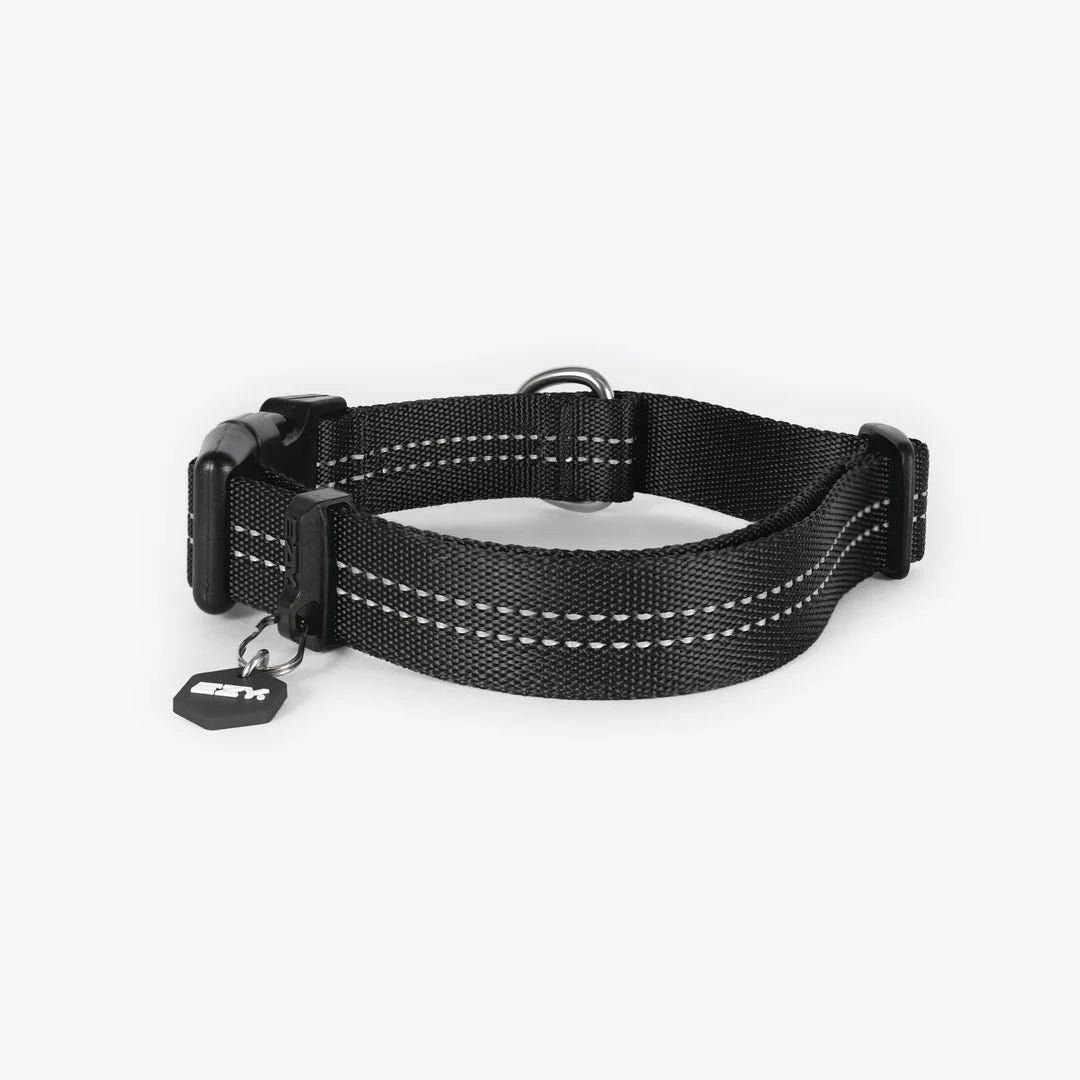 EzyDog Essential Adjustable Collar